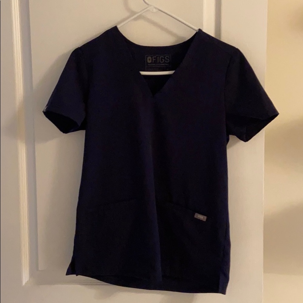 Figs Navy Casma Scrub Top & Navy Yola Scrub Pants